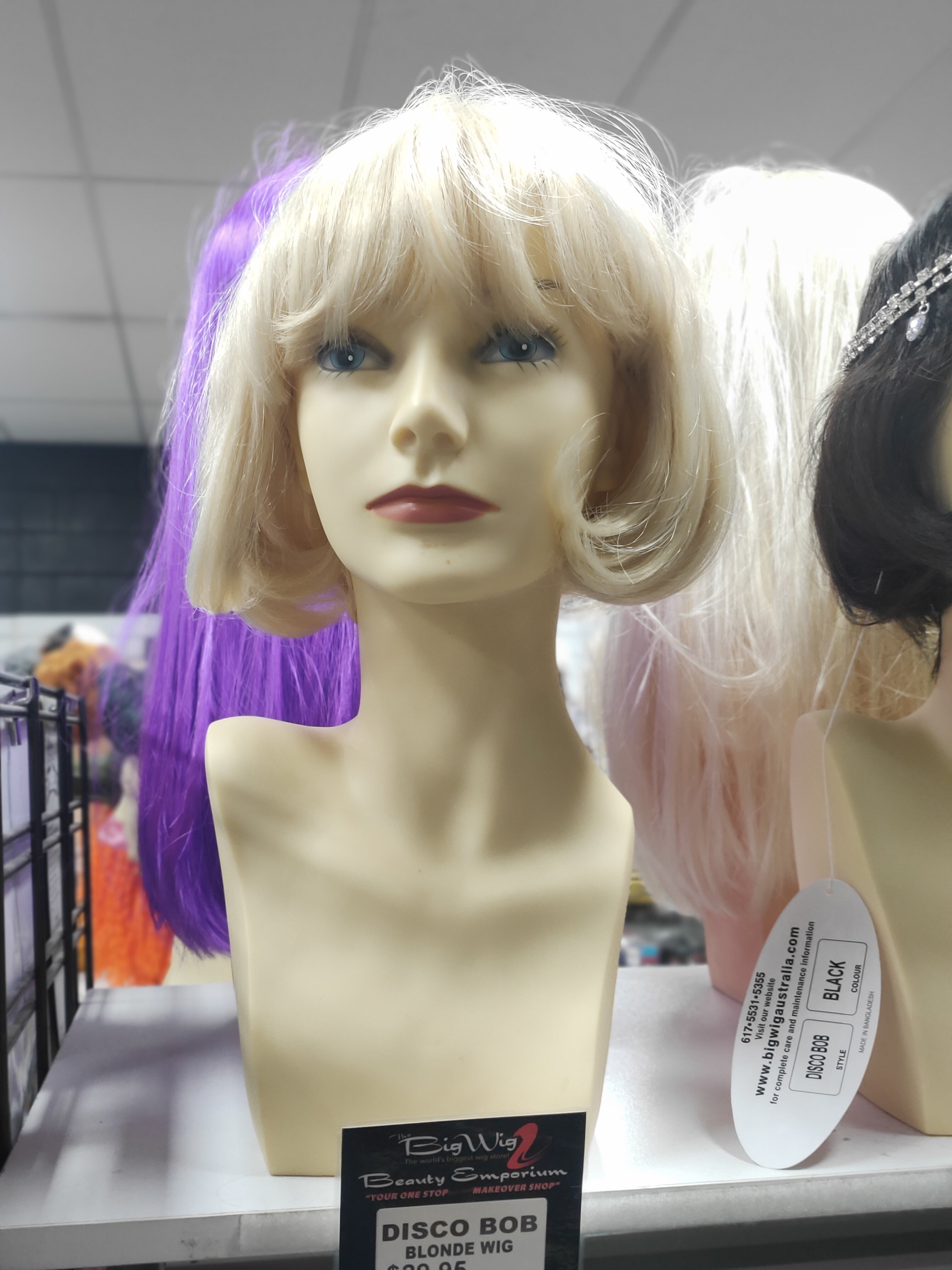 Disco bob  wig various colours (yellow / orange  /green / blue / red / black / blonde