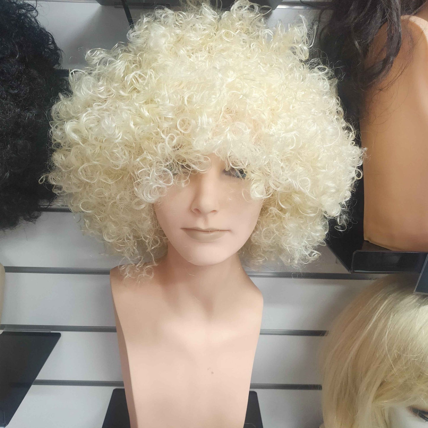 Disco afro blonde