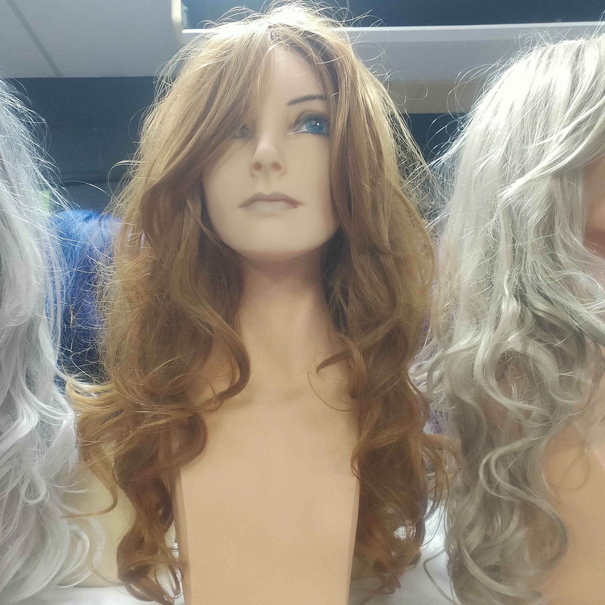 Auburn Nicole stylable fibre wig