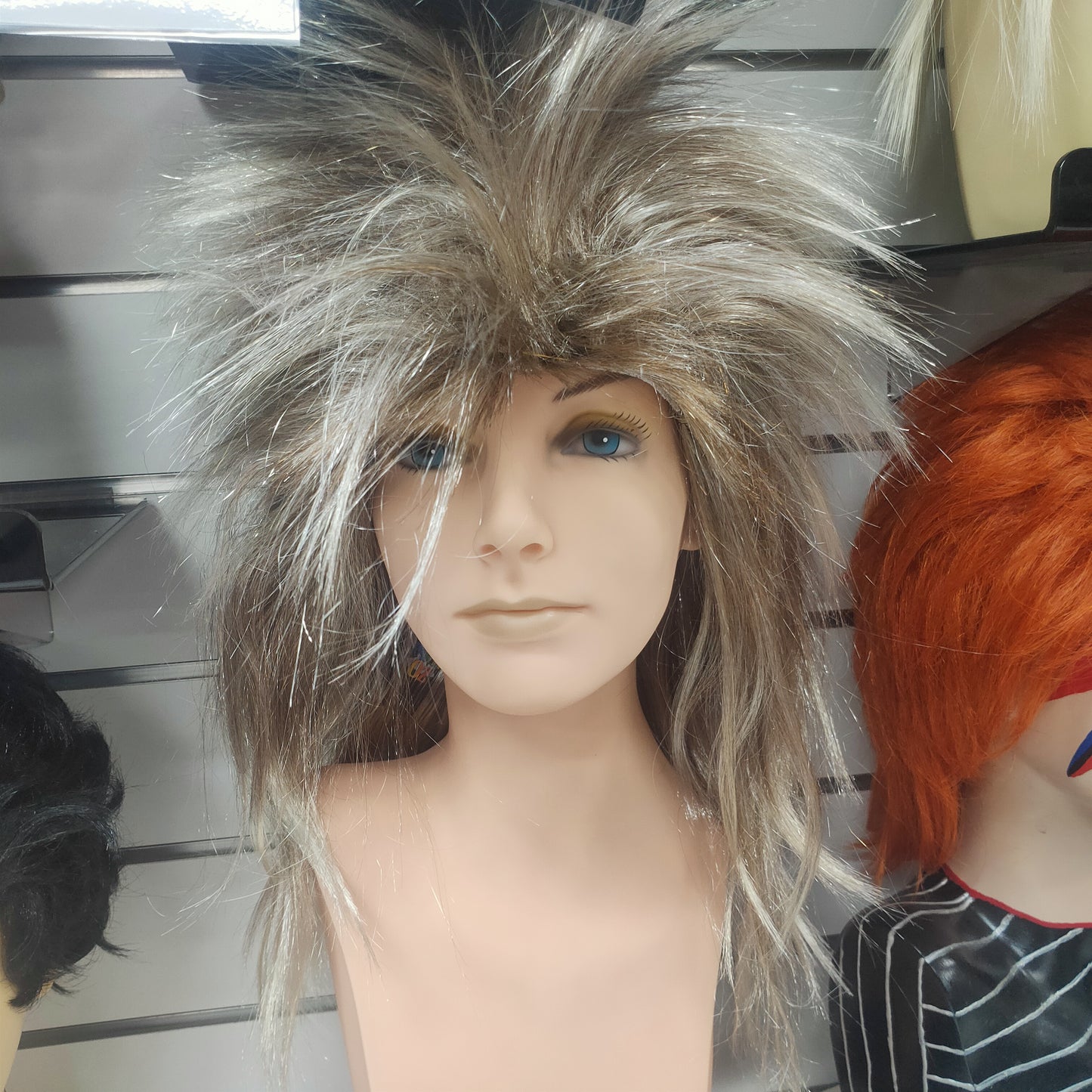 Tina Turner wig